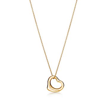Elsa Peretti® Open Heart pendant in 18k 