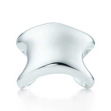 Elsa Peretti【TIFFANY&CO】清楚クロスペンダント 14mm ワイド Elsa Peretti® cross pendant in sterling silver, 14 mm wide