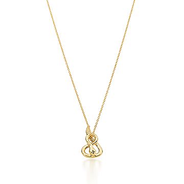 Elsa Peretti® Snake Pendant in 18k gold 