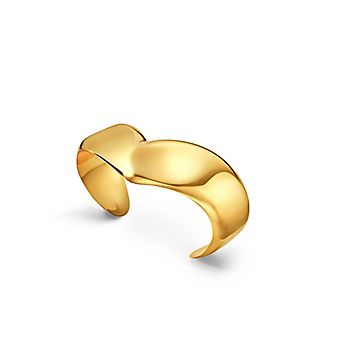 Elsa Peretti™ Wing Cuff in Yellow Gold | Tiffany & Co. US