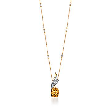 Pendant in Yellow Gold and Platinum with a Citrine, Diamonds