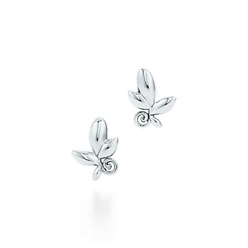 Paloma Picasso Olive Leaf earrings in sterling silver. Tiffany Co. US