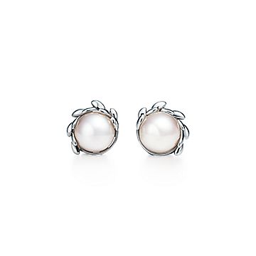 tiffany and co pearl stud earrings