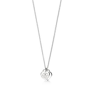Colgante con placa de corazon Return to Tiffany plata fina diamante mini Tiffany Co
