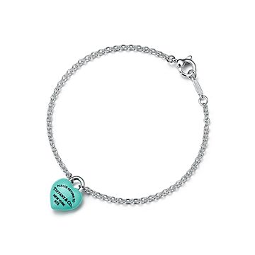 【Tiffany & Co】Return to Tiffany Love ペンダント Return to Tiffany® Sterling Silver Love Heart Pendant