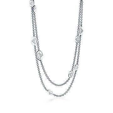 Return to Tiffany® oval tag necklace in sterling silver, 15.5.