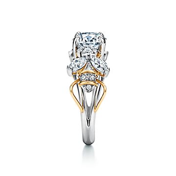 schlumberger by tiffany co two bees engagement ring in platinum and 18k gold 23252791 996427 AV 1 M.jpg?\u0026op usm\u003d1.75,1.0,6