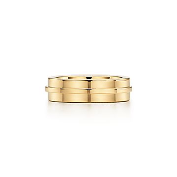 Tiffany T wide ring in 18k gold, 5.5 mm wide. - Alternate shot 1 - Alternate shot 2