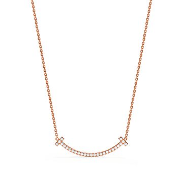 ティファニー T（ミディアム）スマイル ペンダント ダイヤモンド 18K ローズゴールド | Tiffany u0026 Co.