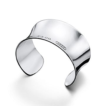 Tiffany 1837® wide cuff in sterling silver, medium