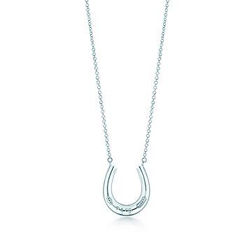Tiffany 1837® horseshoe pendant in 