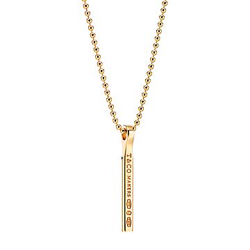 Tiffany 1837™ Makers bar pendant in 18k gold, 24