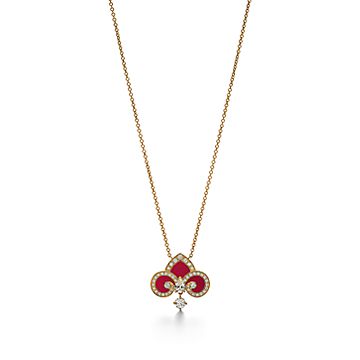 Tiffany Fleur de Lis Pendant in Yellow 