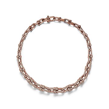 Tiffany HardWear graduated link necklace in 18k rose gold.