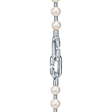 Tiffany Hardwear Pearl Bracelet in Silver, 5-6 mm, Size: Large