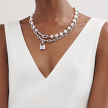 Freshwater pearl toggle necklace in sterling silver. | Tiffany & Co.