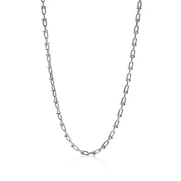 Tiffany hardwear link necklace, Women's Fashion, Jewelry & Organizers,  Necklaces on Carousell
