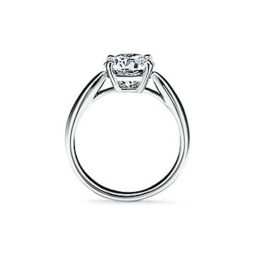 Tiffany harmony round brilliant engagement outlet ring