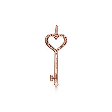 【Tiffany & Co】Tiffany Keys Heart Key Pendant Rose Gold Tiffany Keys heart key pendant in 18k rose gold, mini