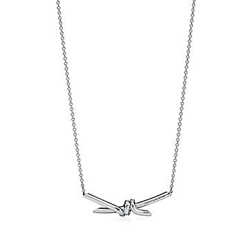 Love knot 2025 necklace tiffanys