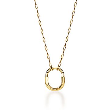 Tiffany & Co 18K Gold Paper Clip Necklace Pendant Charm Gift Pouch Love  Dangling | Tiffany and co necklace, Tiffany & co., Tiffany