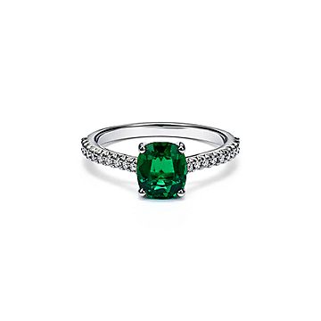 emerald ring tiffany