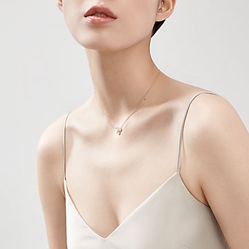 Tiffany Paper Flowers Pave Diamond Flower Pendant In Platinum Tiffany Co