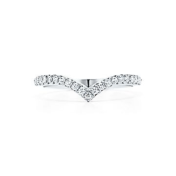 Need wedding band ideas for my pave radiant engagement ring! 5