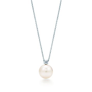 tiffany toggle pearl necklace