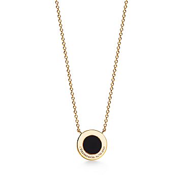 Black Onyx Wolf Necklace – Amáli Jewelry