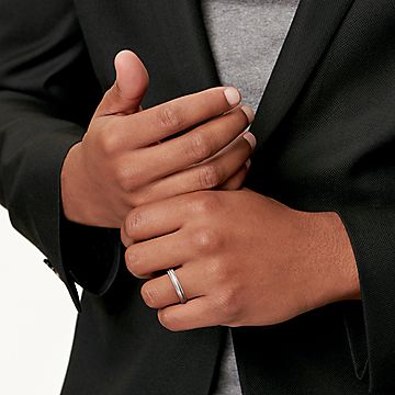 Tiffany essential band deals double milgrain ring