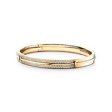 diamond pave hinged bangle