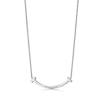 tiffany-tsmile-medium-pendant-