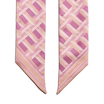 ✨新品未使用✨Tiffany TONE BAG SCARF　大判　シルク100% ルイス・C・ティファニー ショール 美術館 限定商品 ブランド