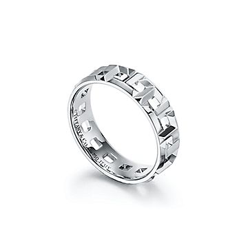 Tiffany T True wide ring in 18k white gold, 5.5 mm wide. | Tiffany 