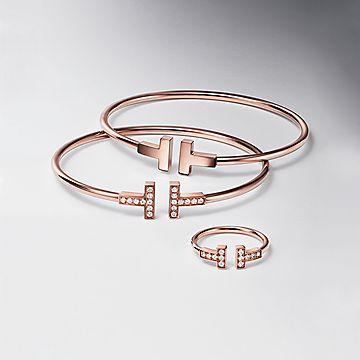 Tiffany T diamond wire bracelet in 18k white gold, medium. | Tiffany & Co.