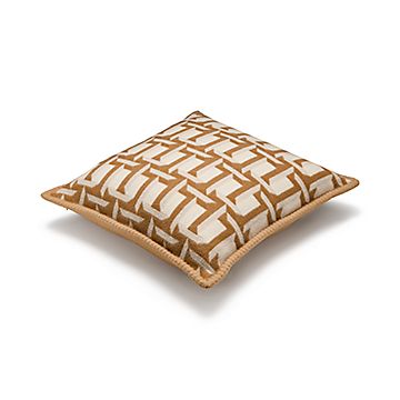 ティファニー T トゥルー クッション | Tiffany & Co