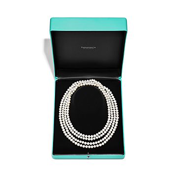 Ziegfeld Collection necklace of freshwater cultured pearls
