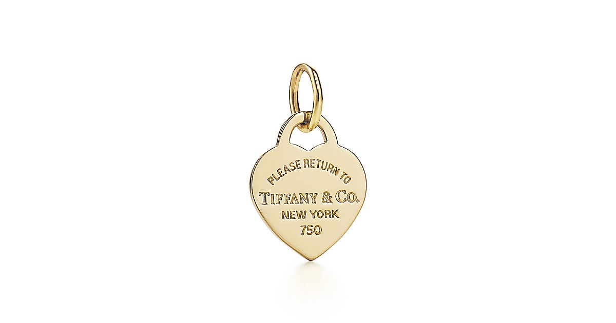 Return to Tiffany® heart tag charm in 18k gold, small. | Tiffany & Co.