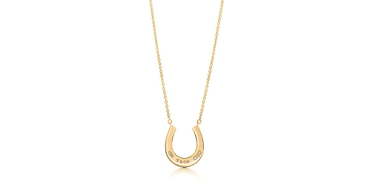 Tiffany 1837® horseshoe pendant in 18k gold. | Tiffany & Co.