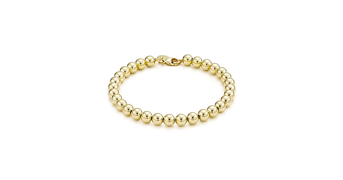 Tiffany HardWear ball bracelet in 18k gold. Tiffany & Co.
