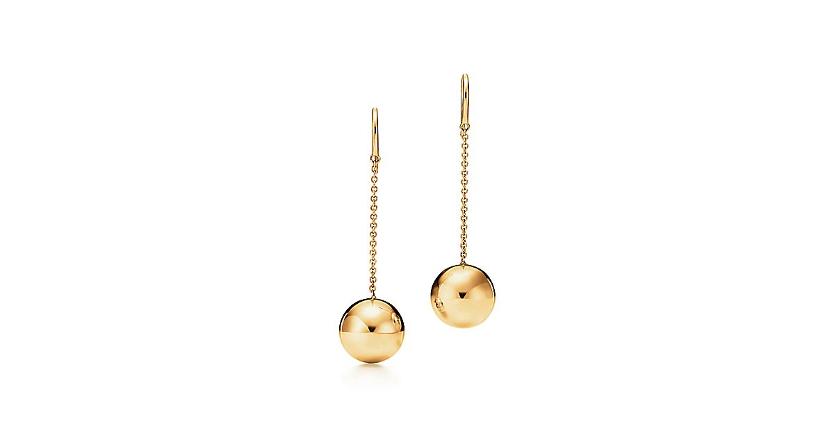 Tiffany HardWear ball hook earrings in 18k gold. Tiffany & Co.