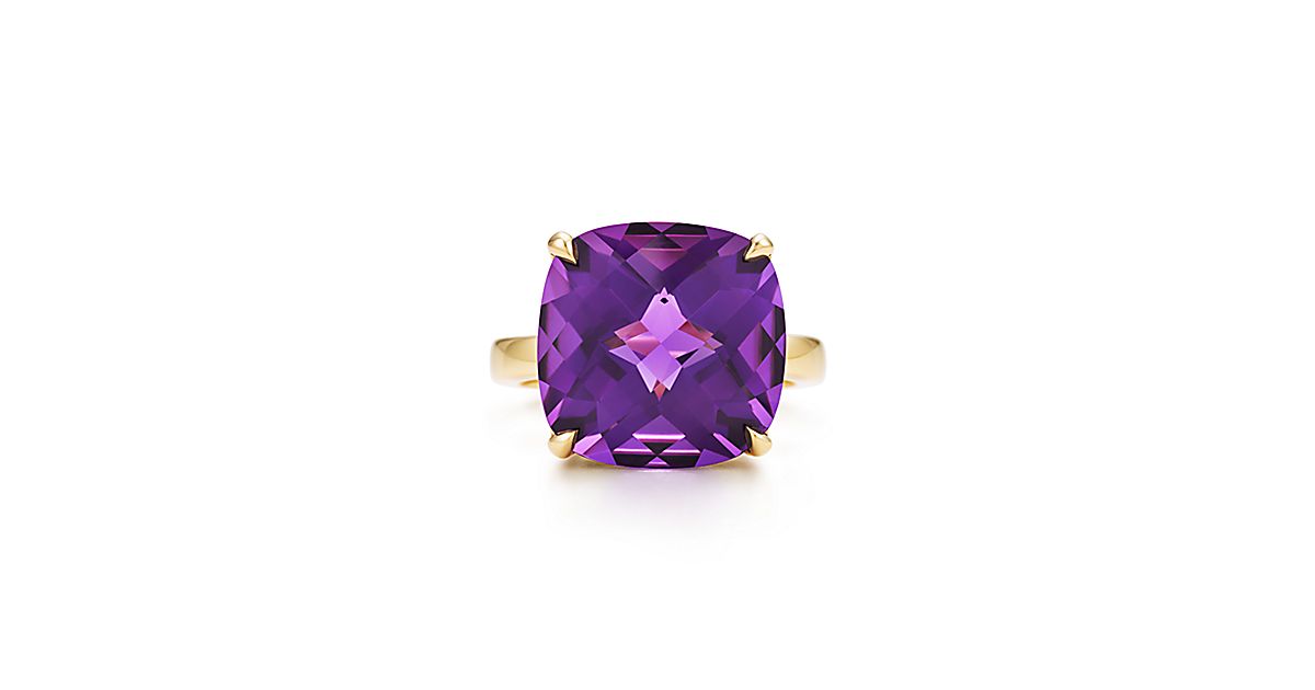 Tiffany Sparklers amethyst cocktail ring in 18k gold. | Tiffany & Co.
