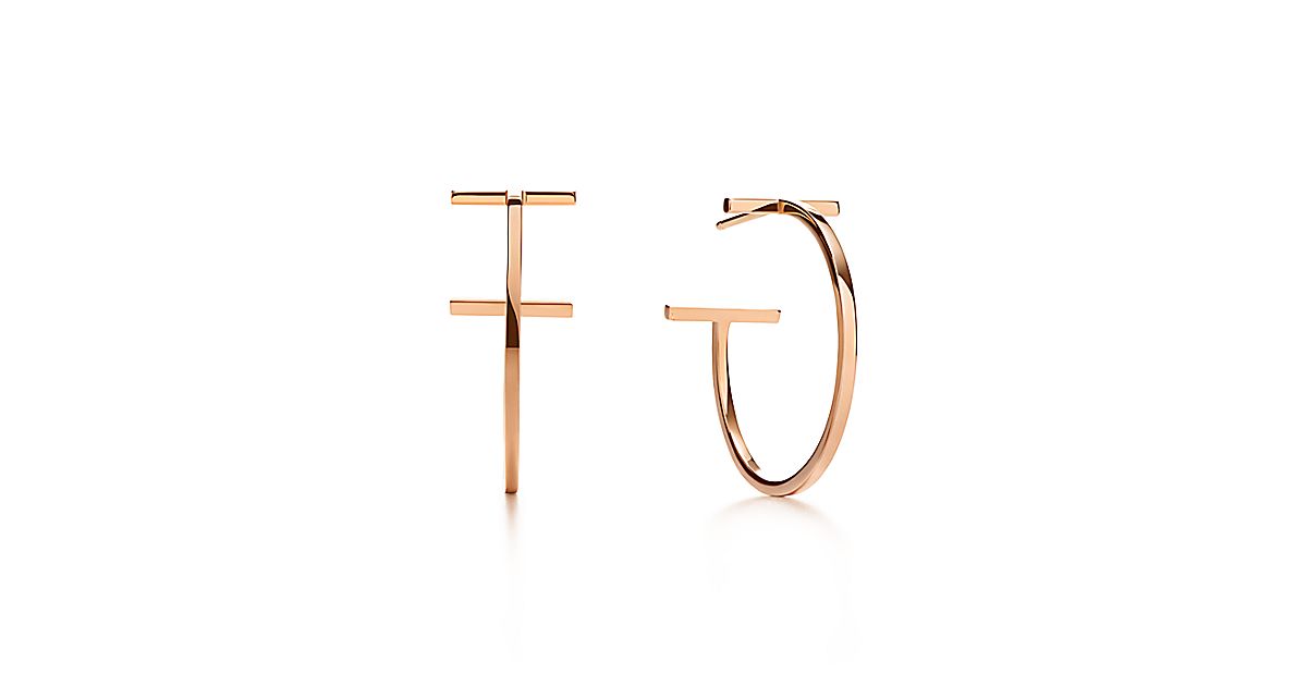 Tiffany T wire hoop earrings in 18k rose gold, medium. | Tiffany & Co.