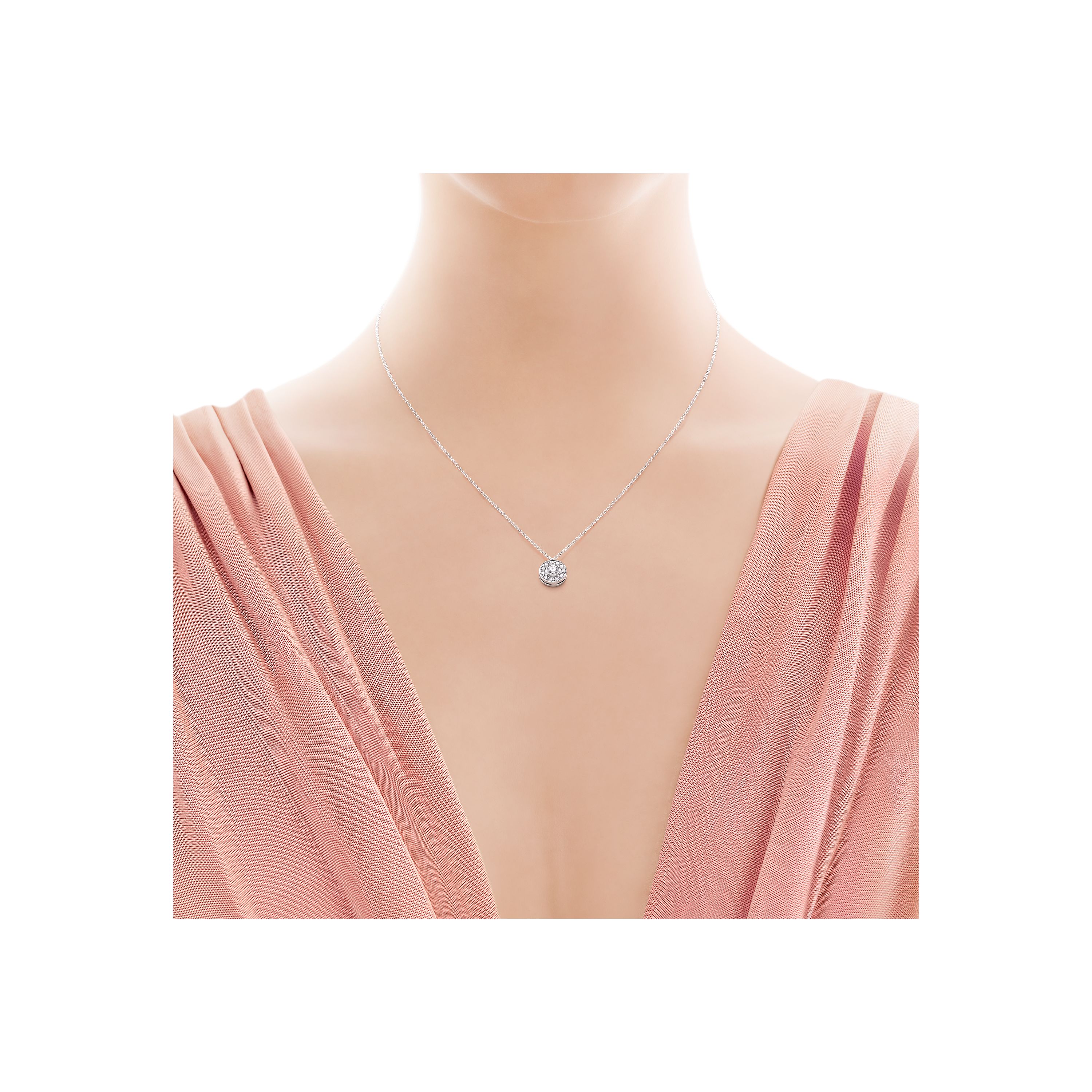 婚約記念品にぴったりなティファニーのネックレス