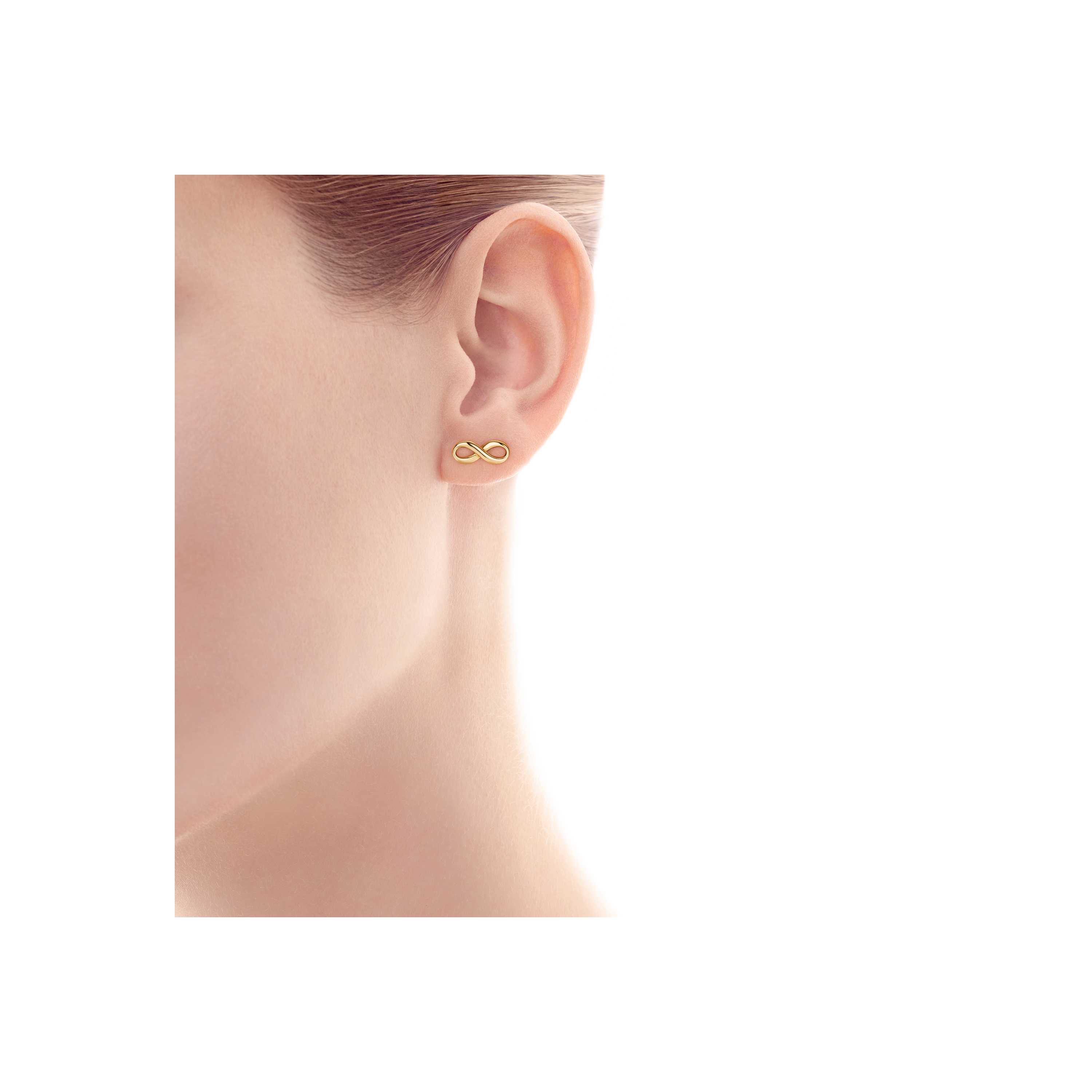 Tiffany Infinity Earrings In 18k Gold Co Tiffany Infinity Earrings Model Shot 1