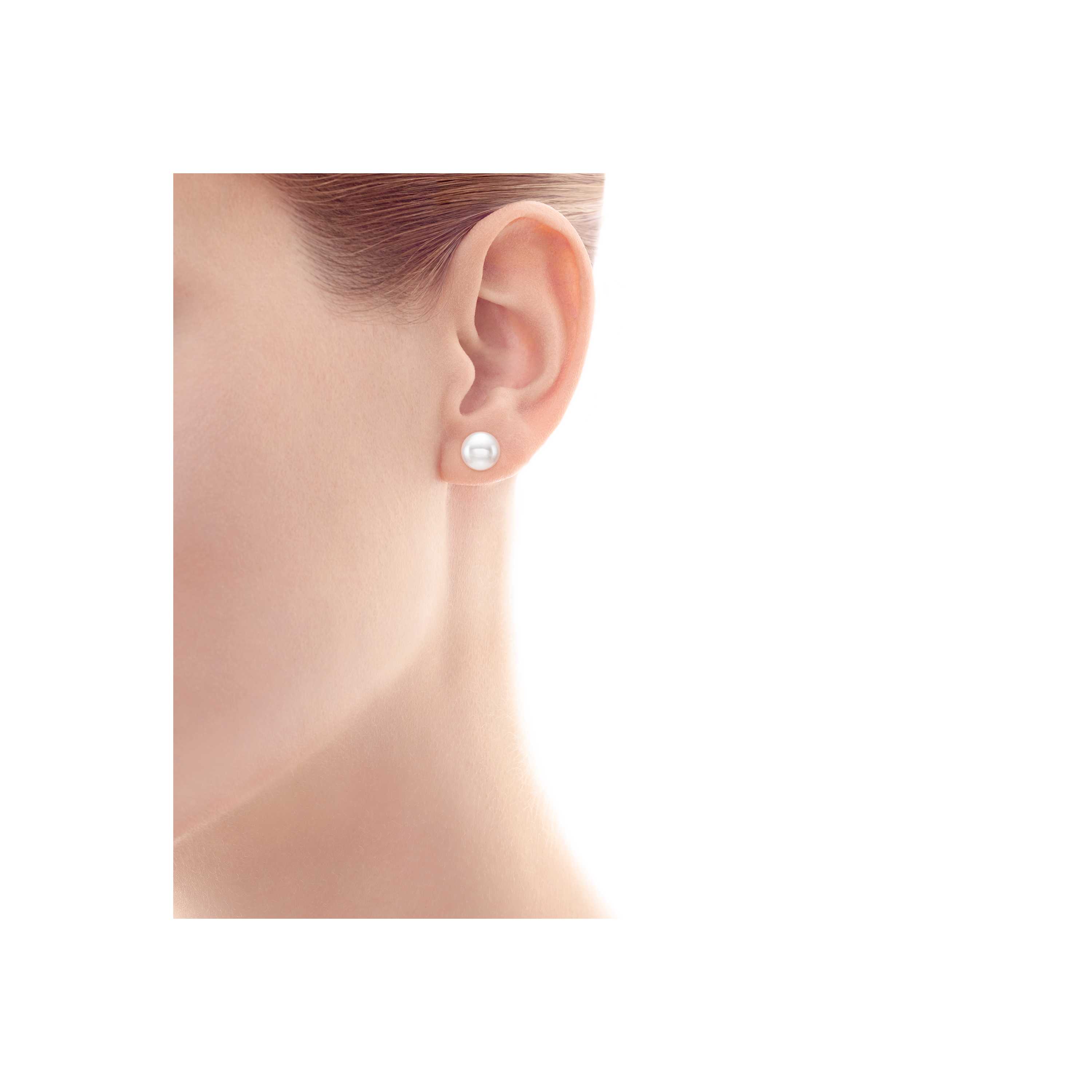 Earrings In Sterling Silver With Freshwater Cultured Pearls For Ziegfeld Collection Pearl Earrings Model Shot 1