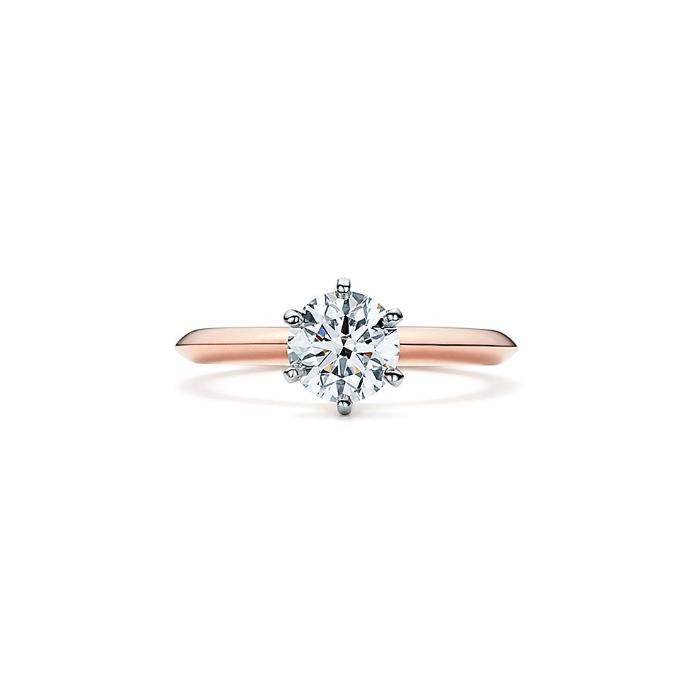 ピンクゴールドの婚約指輪の魅力 シルバーよりも ピンク色がかわいい 婚約指輪ガイド
