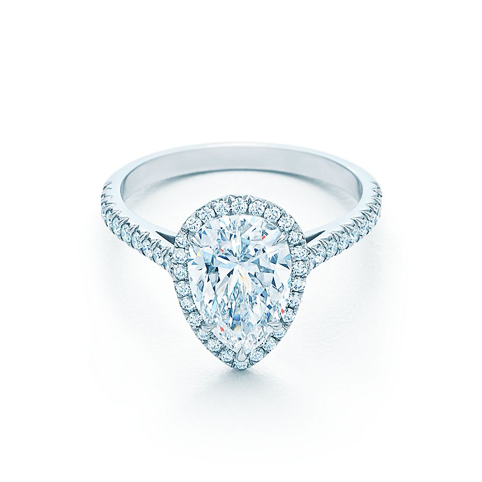 Pear Shaped Diamond Engagement Rings Tiffany Co Tiffany Soleste Pear Shaped