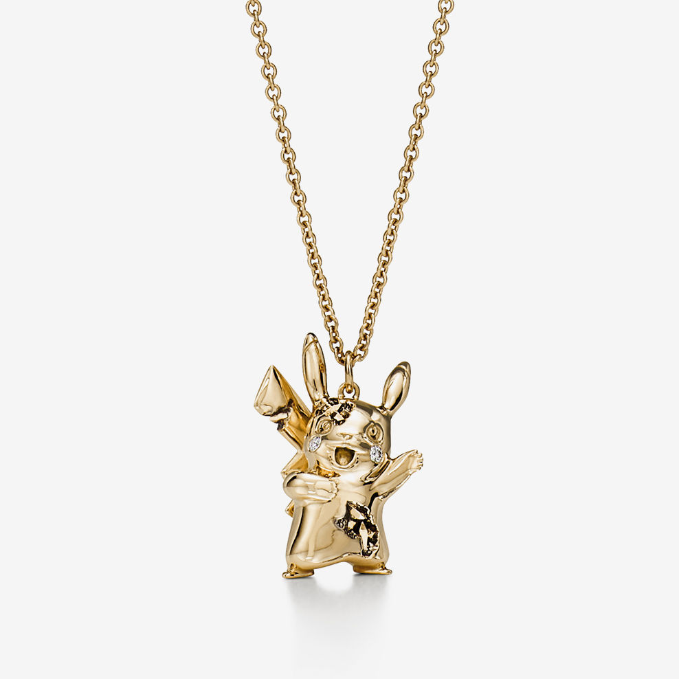 Tiffany & Arsham Studio & Pokémon 스몰 피카츄 펜던트, 18K 옐로우 골드에 다이아몬드 세팅